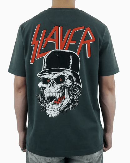 Smiling Skull T-Shirt - 23point5 Shop